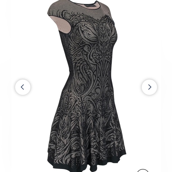 RVN rare drop waist lace pattern dress xs - Picture 3 of 3